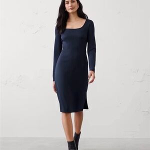 New never worn Banana Republic navy blue dress with long sleeves.